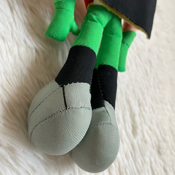 Teen titans Robin plushie figurine - Picture 5 of 10